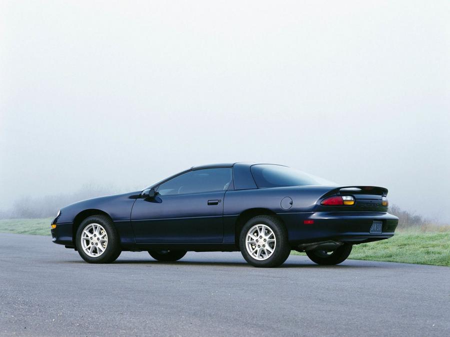  Chevrolet Camaro 1998 года  (фото 56 из 75)